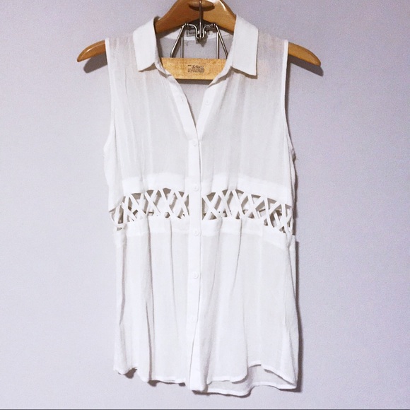 Urban Outfitters Tops - UO "Luca Couture" Lattice top!